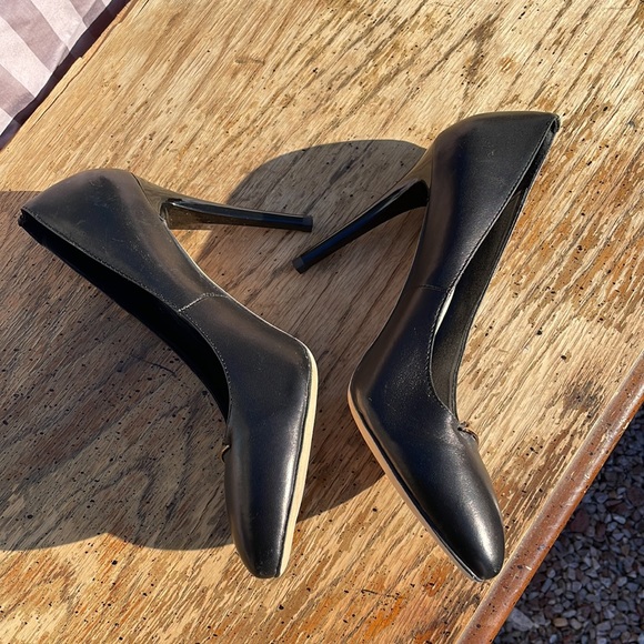 ‼️👠‼️BOGO 50% sexy black essential high heels with cream insoles size US 9.5 - Picture 2 of 8